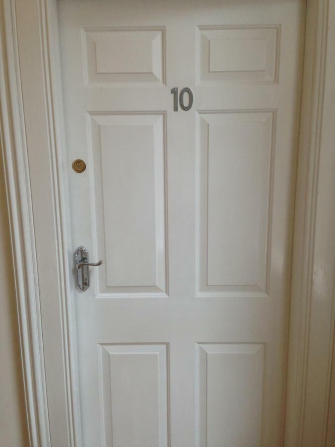 Studio Apartment,811274283:JPEG